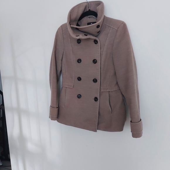 Coat - Picture 4 of 4